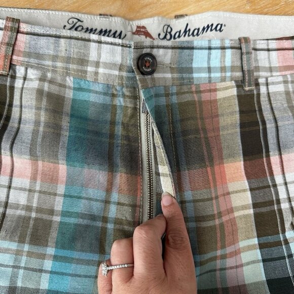 Tommy Bahama Men's Linen Shorts Size 42 Multicolor Plaid 10’’ Inseam Bermuda x 2 - Picture 3 of 11